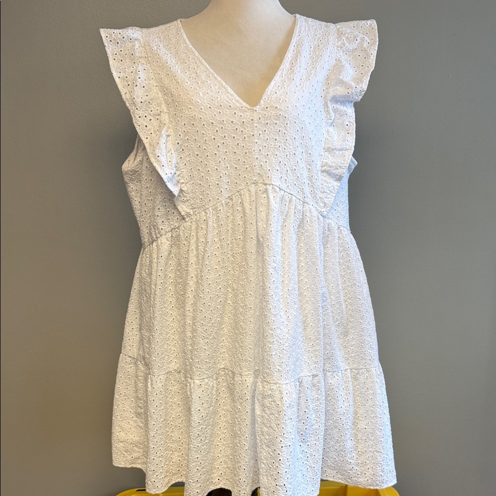 Time and Tru White Eyelet Tiered Dress XXXL